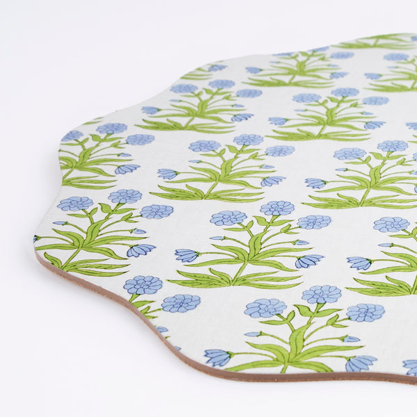 Our durable yet sophisticated floral patterned placemat, with a Molly Mahon pattern, is ideal for any special dinner party or meal. Image3