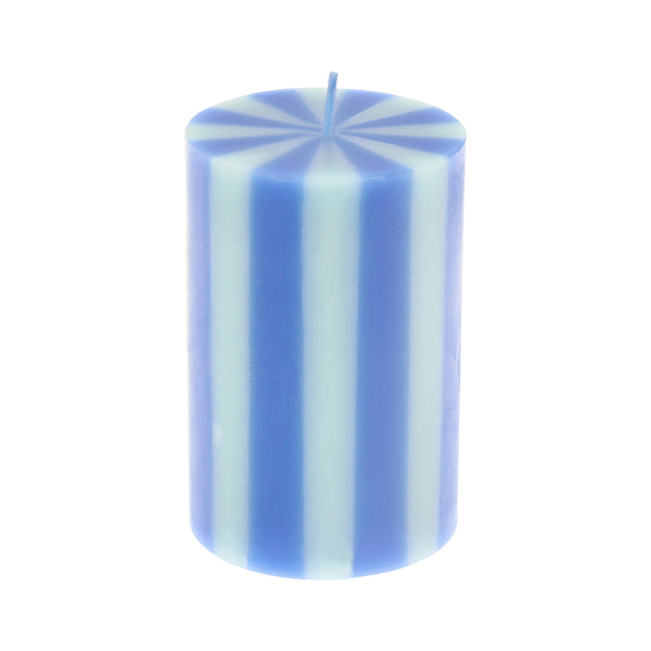 Our striped candles, in a classic pillar shape, feature 5 bright colourways and coloured wicks, perfect for birthday and home decorations. Image5