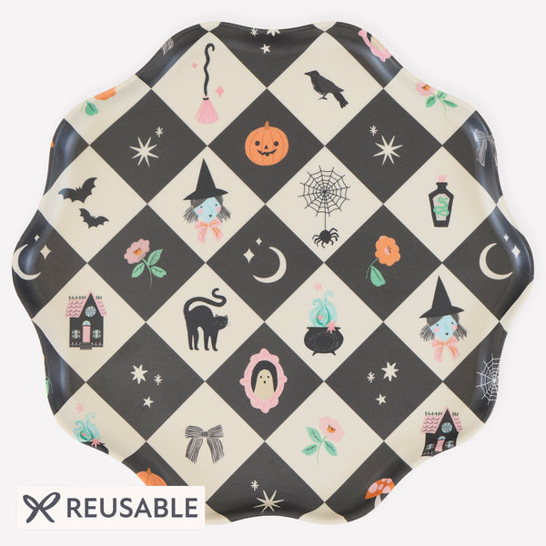 Our Halloween plates, made from melamine resin and cellulose, feature a vibrant patchwork patter and happy Halloween characters and icons. Image1