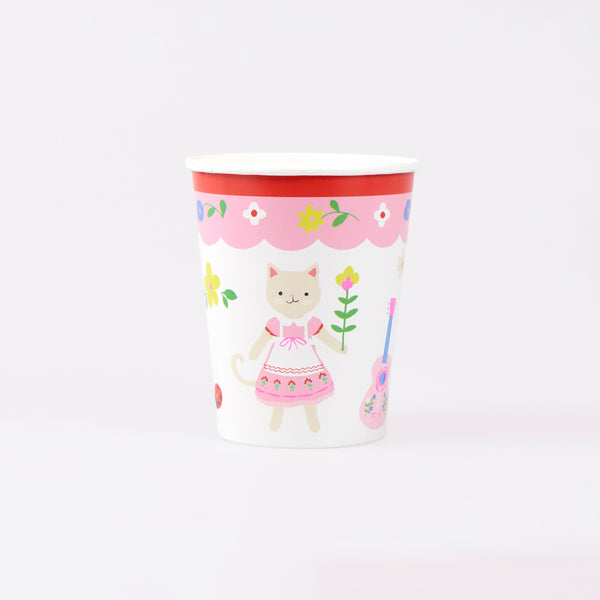 Our hot or cold drinks in our party cups, made from paper, with a pretty folk-inspired design featuring adorable kittens. Image4