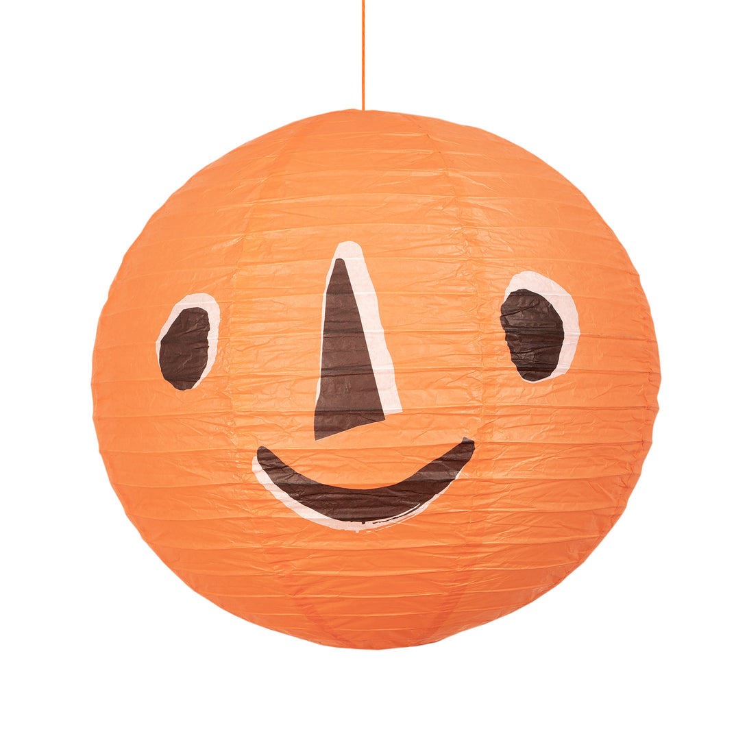 Our paper lanterns, in black, orange and white, feature classic Halloween characters, ideal for your Halloween party decorations. Image5