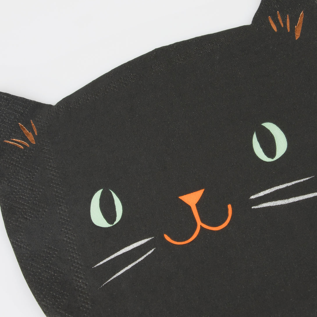 Our Halloween paper napkins are cleverly designed in the shape of a black cat, pumpkin and skull for a fabulous effect.