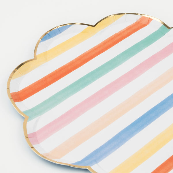 Our decorative plates include spotty plates, checked plates and striped plates in bright colours. Image3