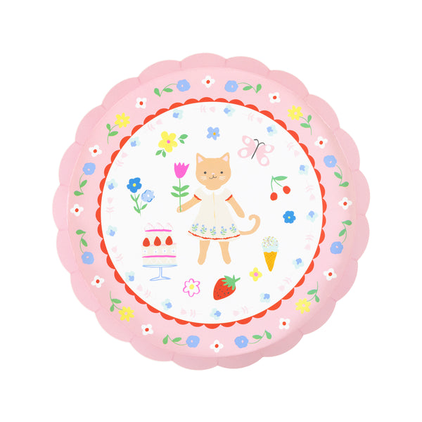 Our folk-inspired paper plates, in a small plate size, feature charming kittens in a magical world, perfect for birthday parties. Image5