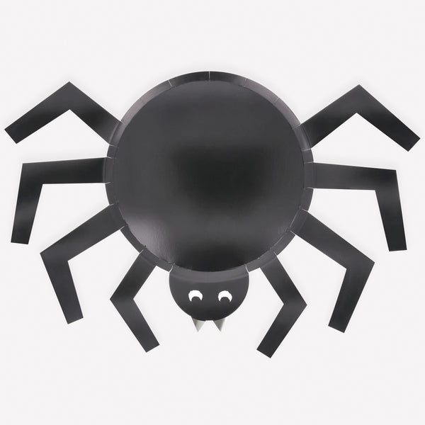 Unsere Spinnenteller sind perfekt, um Ihrer Halloween-Party einen schaurig-schönen Touch zu verleihen. Sie sind mit silbern glänzenden Foliendetails und frechen Augen- und Reißzahndetails versehen. Bild1