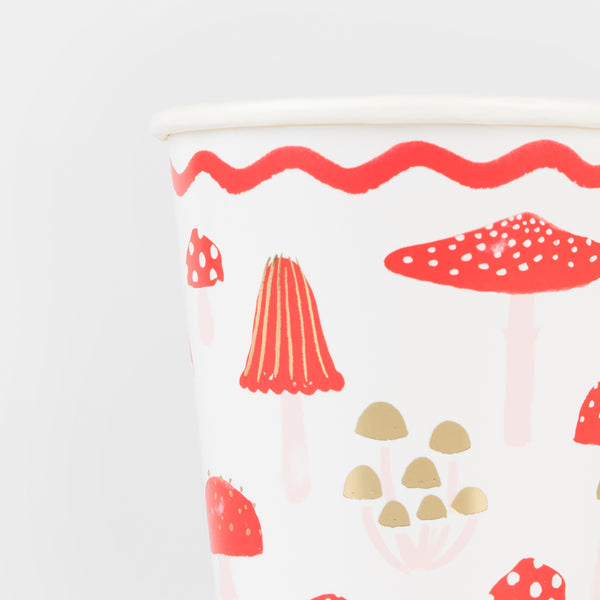Our party cups, with a fabulous mushroom design, are perfect for festive meals or as Christmas cocktail cups. Image3