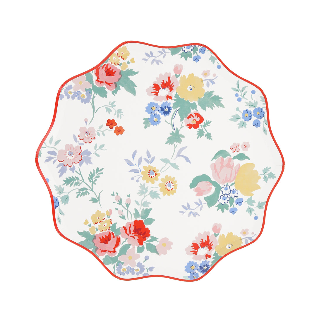 Our vintage floral side plates are ideal for a tableware setting for afternoon tea or a garden party.