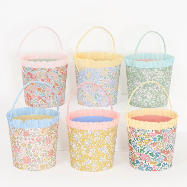Our paper Easter egg baskets feature Liberty floral designs, perfect for egg collecting, Easter decorations and to use as Easter gift bags. Image1