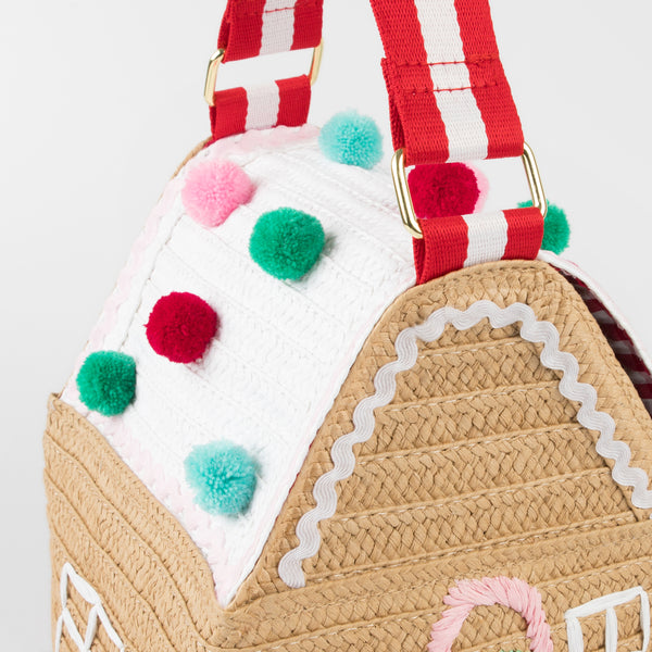 Our gingerbread woven paper bag makes the most amazing Christmas accessory. Image3