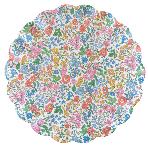 Our large melamine plates feature Liberty floral print designs, ideal for picnics and garden parties or any indoor or outdoor celebration. Image5