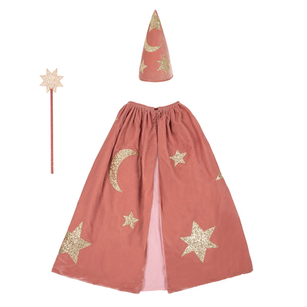 This wizard cape, wizard hat and star wand set, crafted from pink velvet and gold glitter fabric, is a fabulous costume for girls. Image7