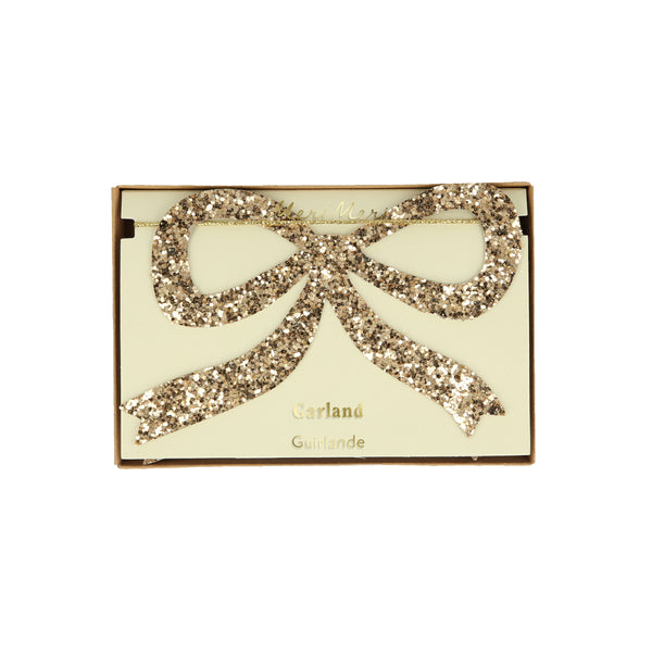 Our Christmas garland is crafted with gold glitter fabric bows, perfect for a Christmas wall decoration or Christmas table decoration. Image5