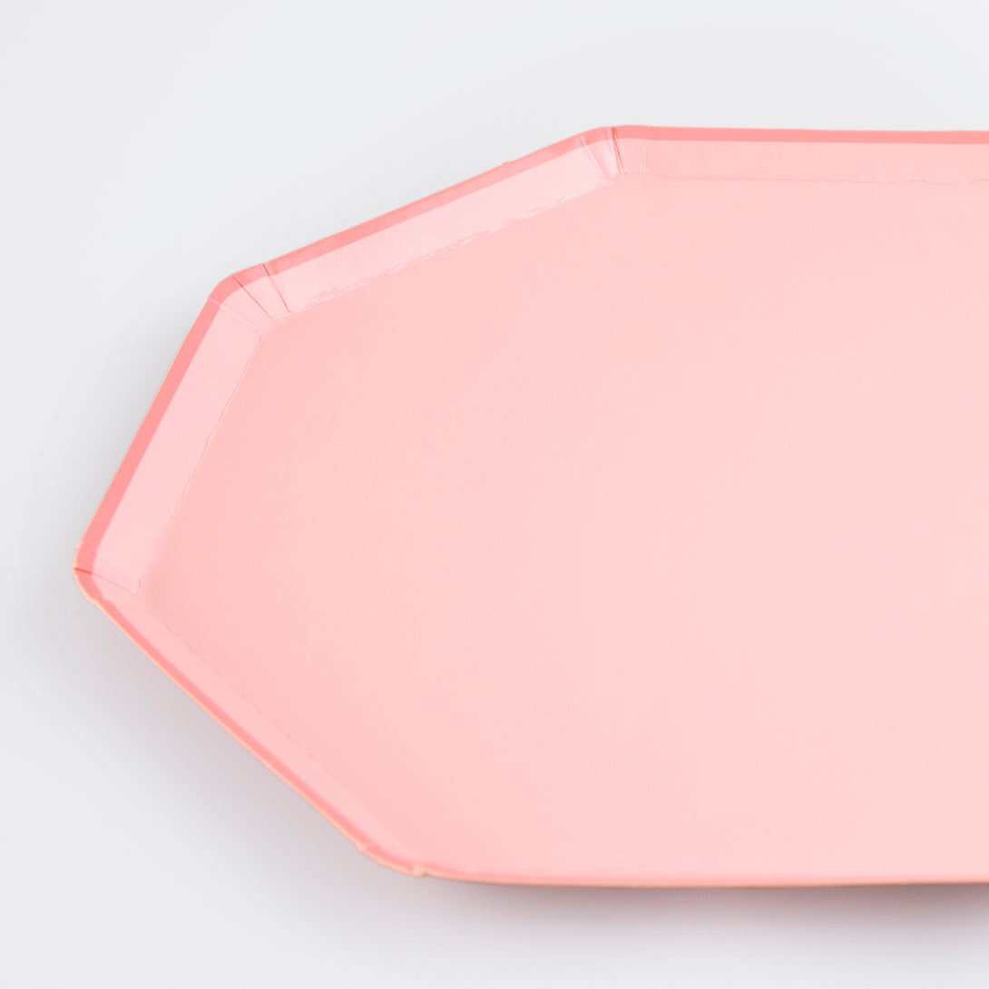 Our party plates are pink and have an octagonal shape, the perfect side plates for nibbles and treats.