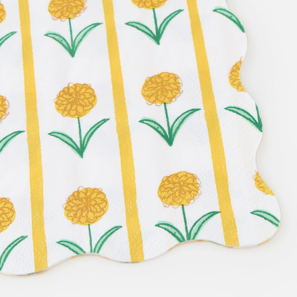 Our paper napkins, in a versatile small size, feature colourful floral designs based on Indian block prints, ideal for chic celebrations. Image3