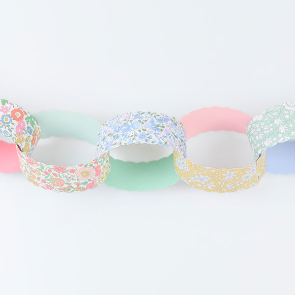 Our paper chain decorations set features Liberty floral designs and soft spring colours, perfect for Easter decorations and beyond. Image4