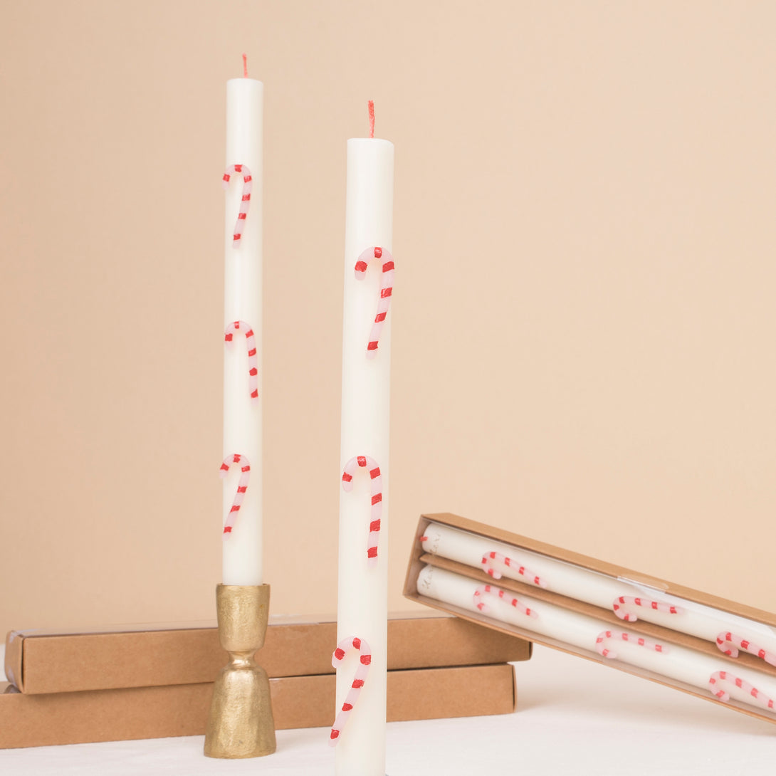 Make your Christmas dinner table look merry and bright with our Christmas candles.