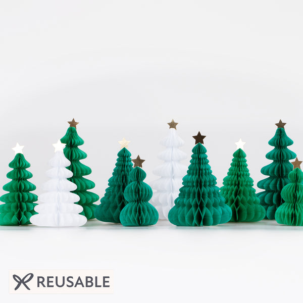 Turn your Christmas party room into a winter wonderland with our honeycomb Christmas trees. Image1