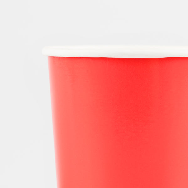 Our paper cups are beautifully crafted in berry red, a stylish choice for any celebration. Image2