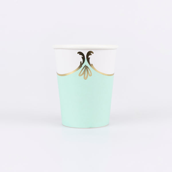 Our party cups are made from high-quality paper, with an elegant Rococo design with pastel shades and shiny gold foil details. Image2