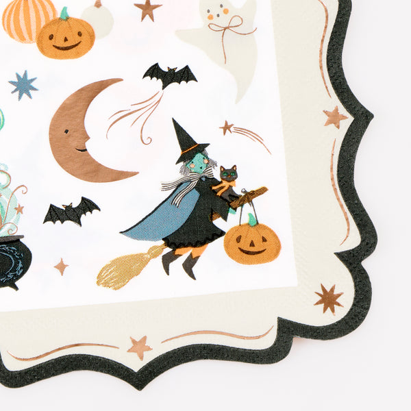 Our 3-ply paper Halloween napkins feature fun characters, shiny copper foil details and an ornate edge, great for a playfully elegant look. Image3