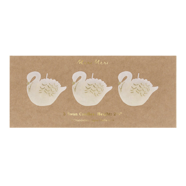 Our swan candles are perfect for elegant celebrations, like a bridal shower, or as home decorations. Image4