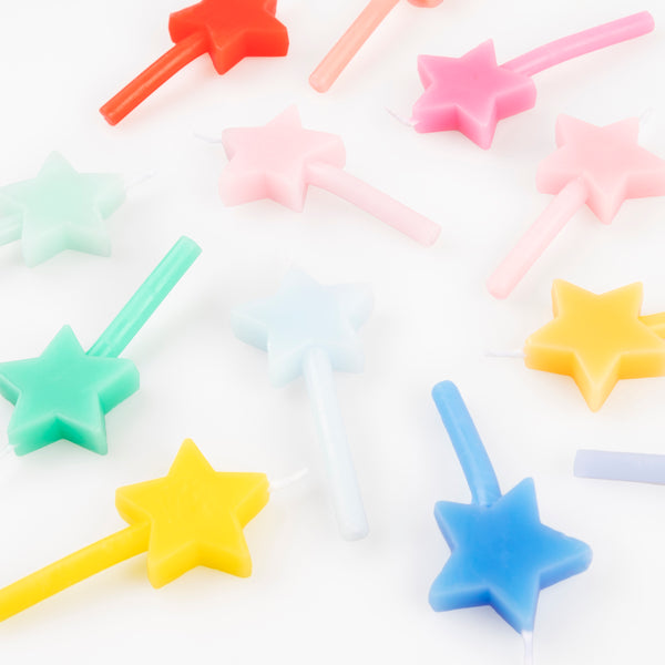 Use our mini star candles to add colour and fun to cakes and cupcakes, idea for birthday cakes, baby showers and award celebrations. Image3