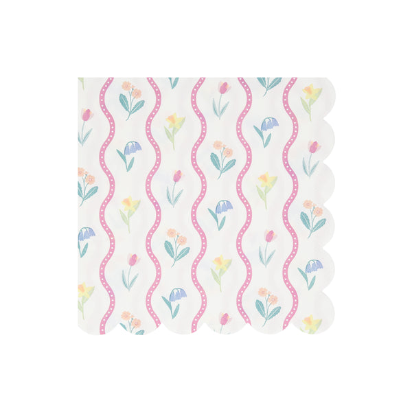 Our large paper napkins feature pretty floral designs reminiscent of vintage fabrics, ideal as bridal shower napkins. Image4