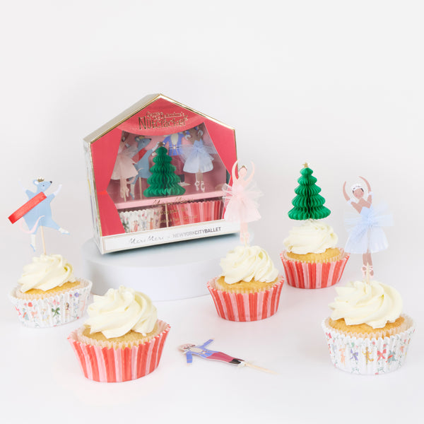 Our cupcake kit, with a Nutcracker Christmas theme inspired by New York City Ballet, has embellished cake toppers and pretty cases. Image3