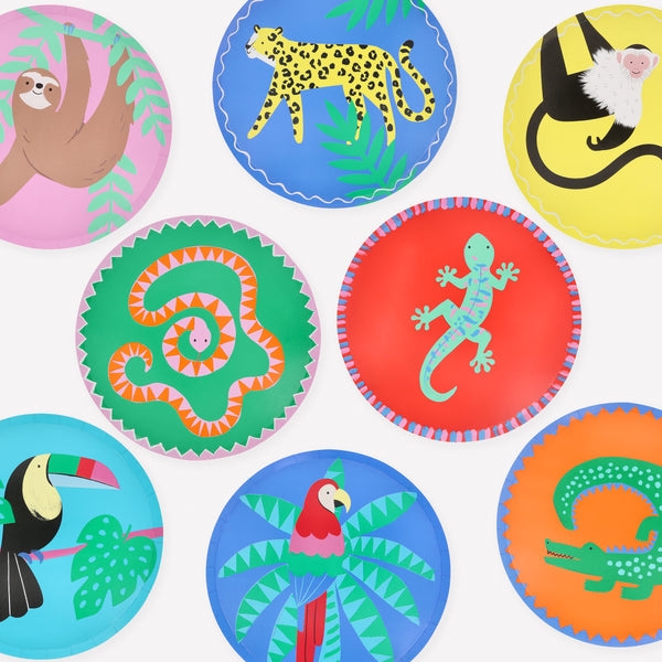 Our paper side plates feature vibrant jungle animals, perfect for jungle party theme. Image1