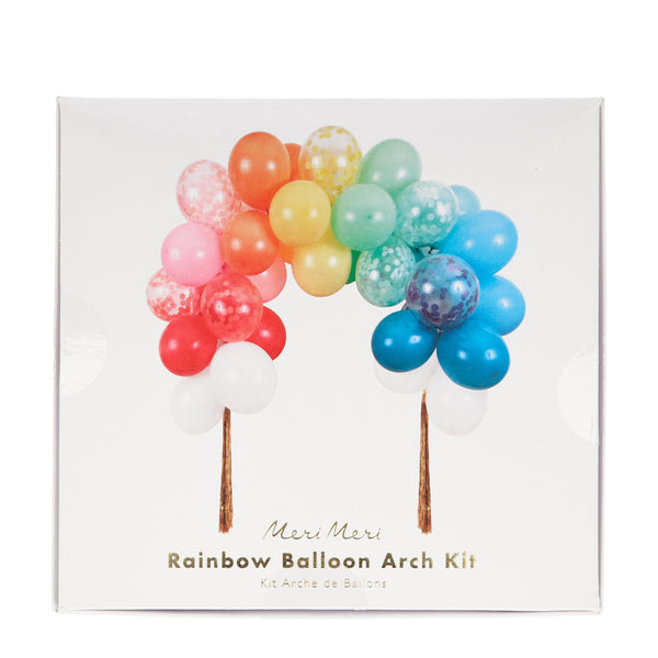 This wonderful arch includes 40 balloons, 10 of which are pre-filled with confetti, and elegant golden streamer tassels Image7