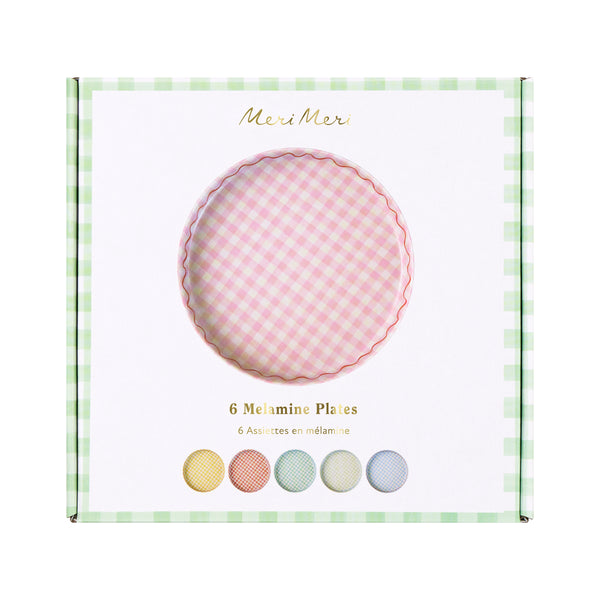 Our reusable plates feature a summery gingham print design in six pretty colours, ideal for picnics, garden parties, baby showers or birthdays. Image10