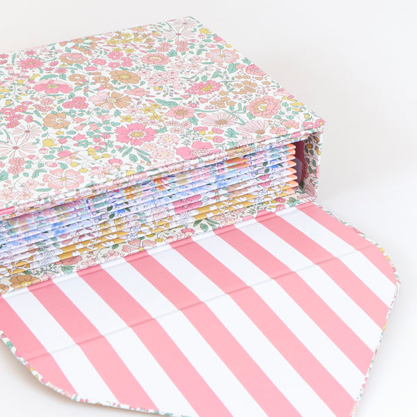 Our Liberty notecards set features blank notecards and matching envelopes with Liberty print designs, presented in a rigid box. Image4