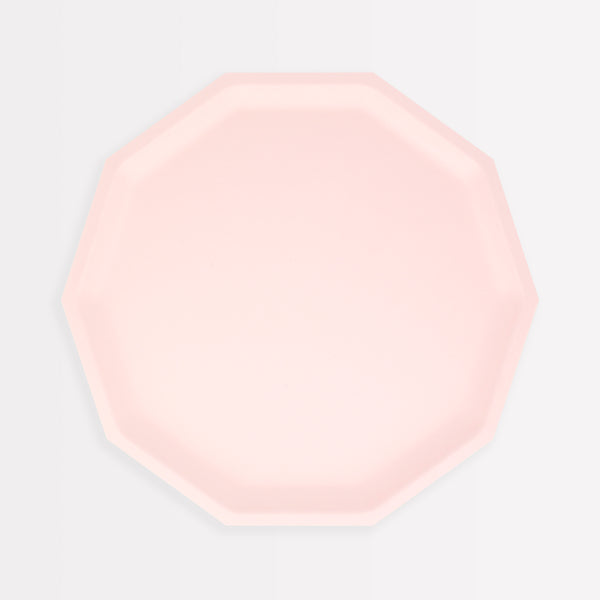 Our compostable pink plates, made from bamboo and sugar cane, are ideal for any special party where pink will add the perfect touch. Image1