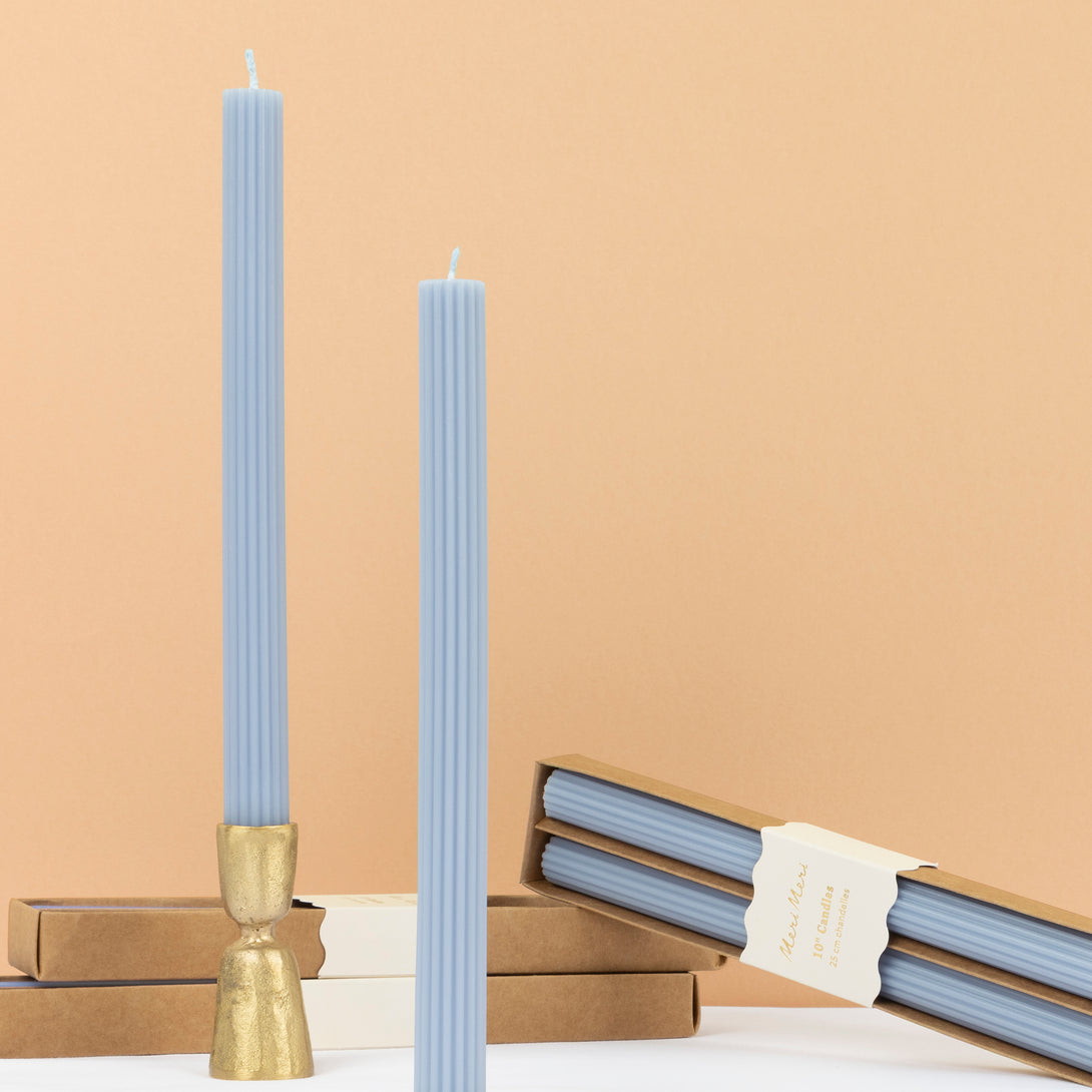 Our table candles give an elegant look to any special party. Image1