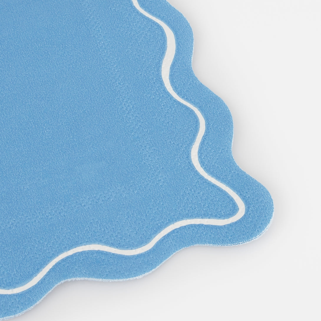 Our paper napkins have gorgeous colours, a scalloped edge and a wavy line design, the perfect party napkins.