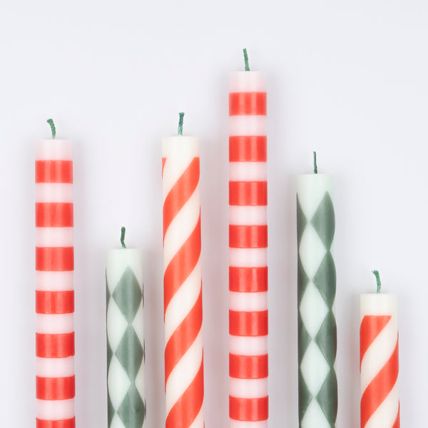Our tall Christmas candles are the ideal table candles for your Christmas dinner. Image3
