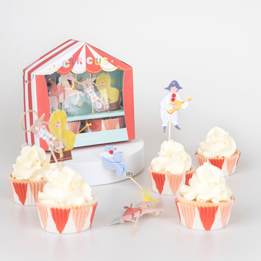 Our special cupcake, with circus icons, is perfect for a circus party.