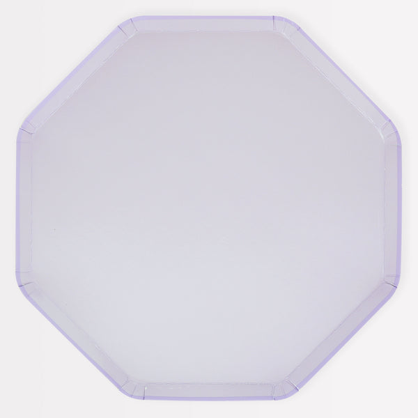 Our octagonal shapes in a stunning periwinkle shade are the ideal party plates for any special celebration.