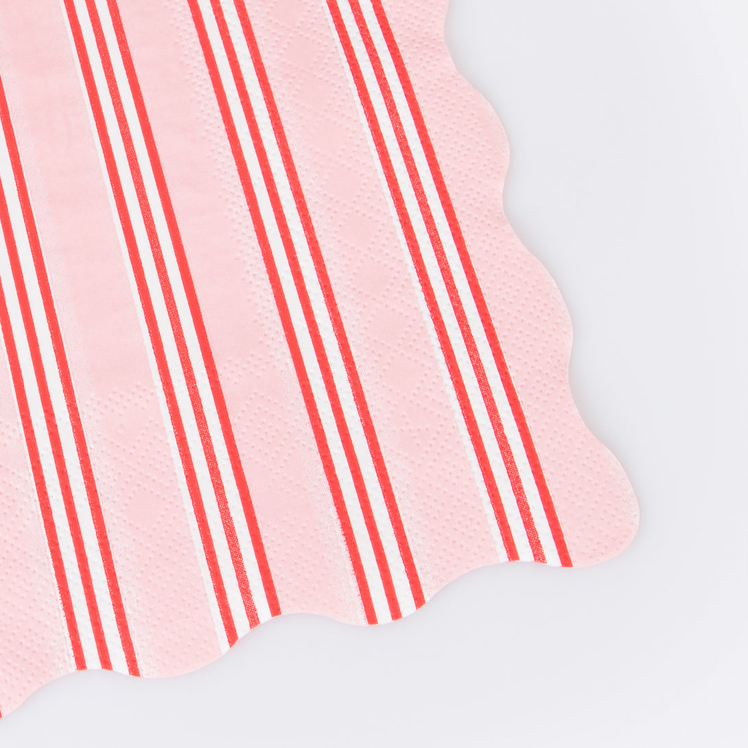 Our Christmas party set includes striped paper plates, cups and napkins, and a luxury velvet garland. 