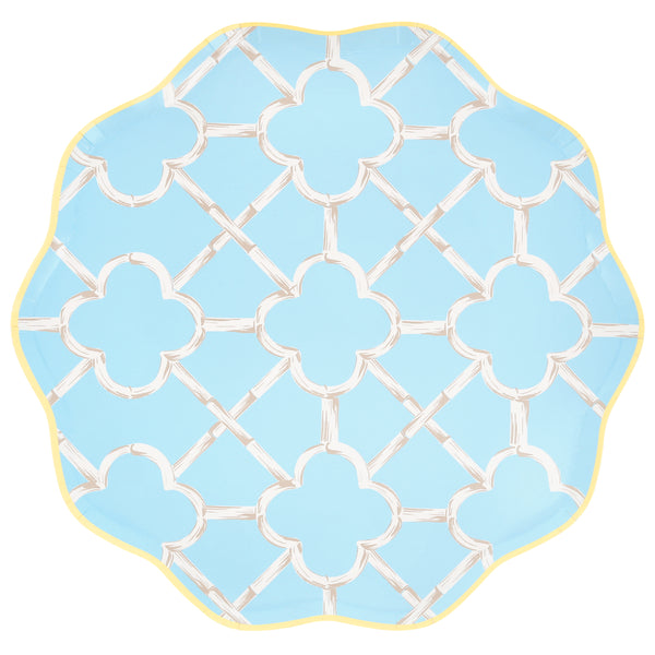 Our party plates, in four summery colours with a charming bamboo design,  are the perfect dinner plates for birthdays and celebrations. Image5