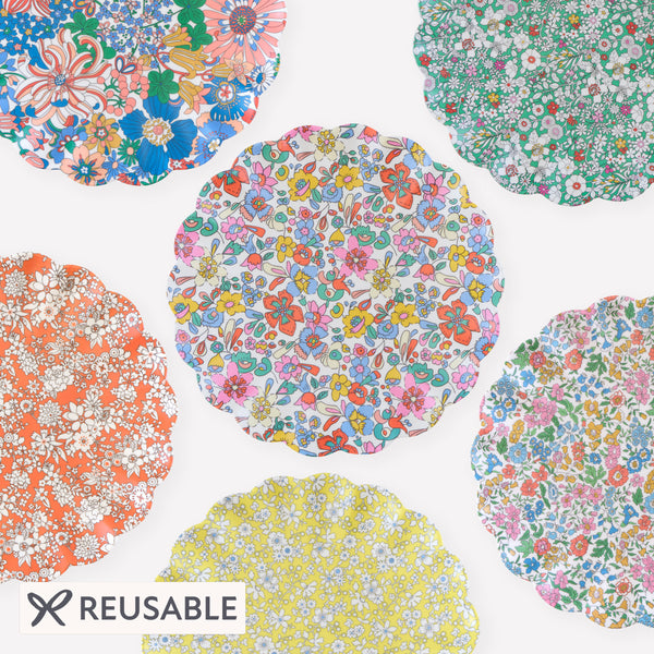 Our large melamine plates feature Liberty floral print designs, ideal for picnics and garden parties or any indoor or outdoor celebration. Image1