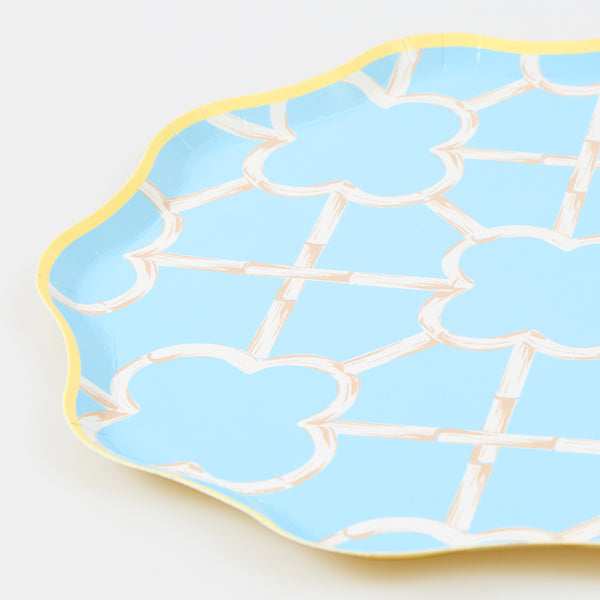 Our party plates, in a side plate size, come in four summery colours with a charming bamboo design, perfect for birthdays and picnics. Image2