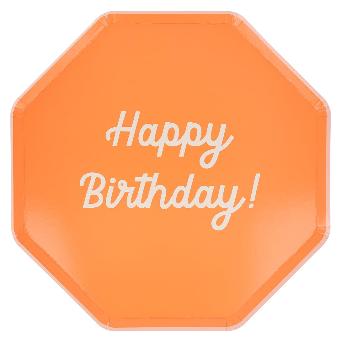 Make a birthday party look amazing with our birthday dinner plates, each set has 8 vibrant paper plates with co-ordinating borders.