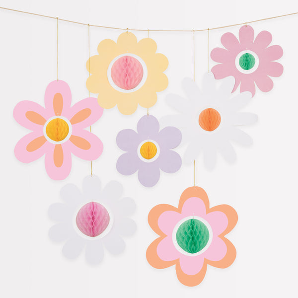 Our flower hanging decorations, with 3D honeycomb centres, are perfect for a pink party, groovy party or summer party