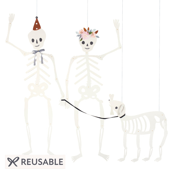 Our giant skeleton decorations are the perfect Halloween party decorations. Image1