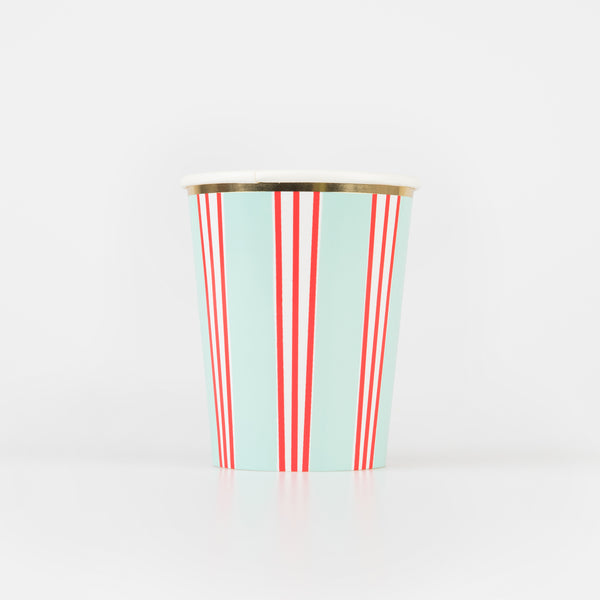 Our Christmas party set includes striped paper plates, cups and napkins, and a luxury velvet garland.  Image1