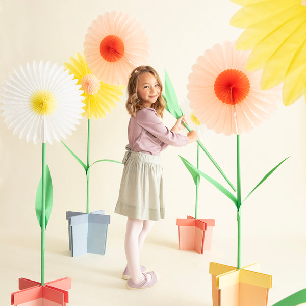 Our large stand up paper flower decorations are ideal for adding colour and charm to any party. Image1