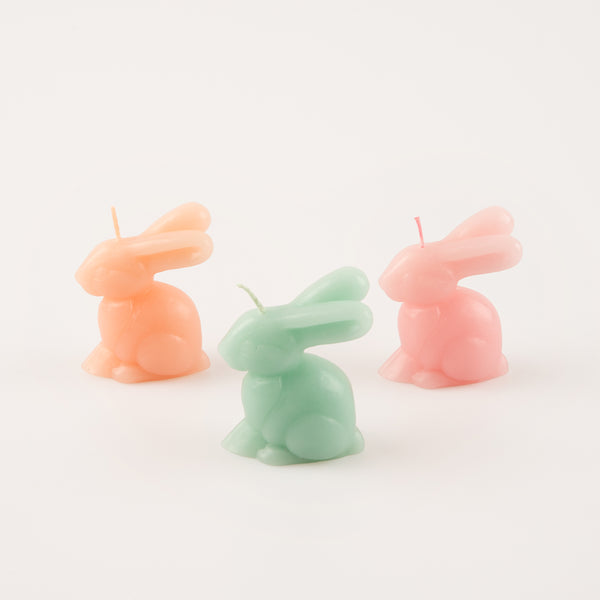 Our Easter candles make great Easter decorations, crafted in the shape of cute bunnies in pastel shades with coloured wicks. Image4