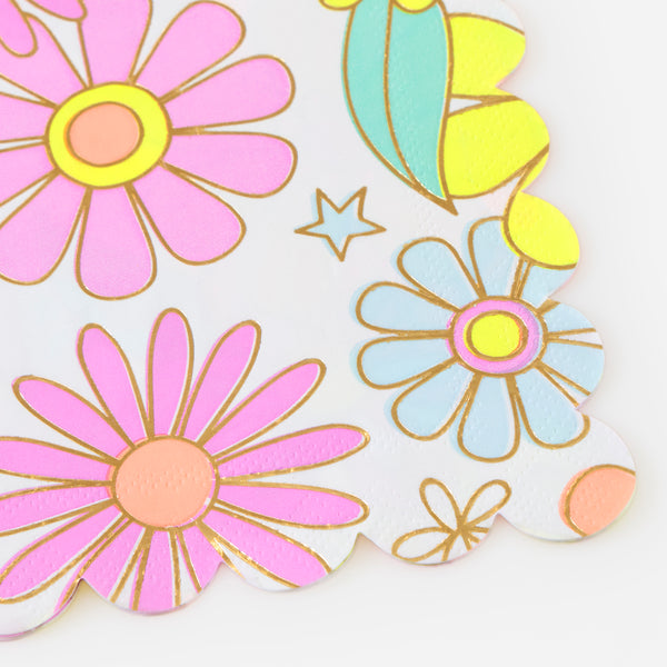 Our 3-ply paper napkins, in a small size, features a groovy vibrant flower power design, ideal for 70s parties or any fun celebration. Image3