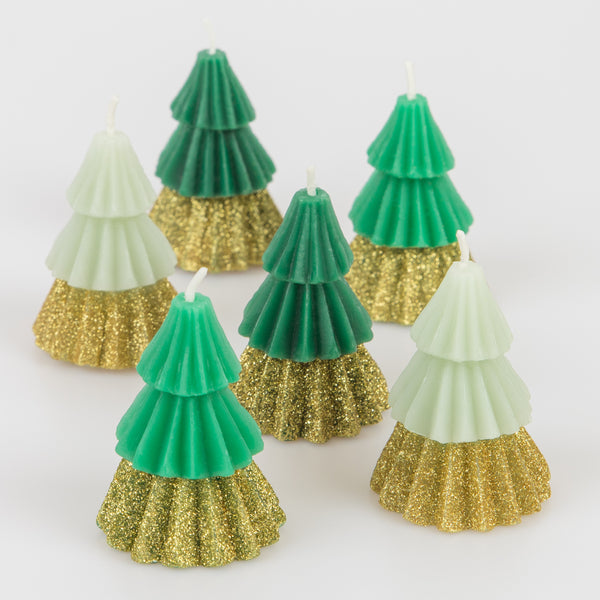 Our glitter tree candles are ideal if you're looking for wonderful Christmas table decoration ideas.